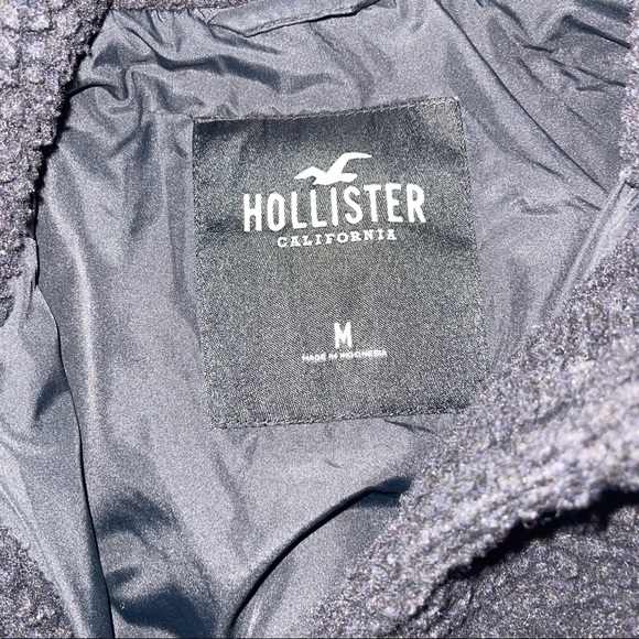 Hollister Sherpa Jacket - Picture 2 of 2